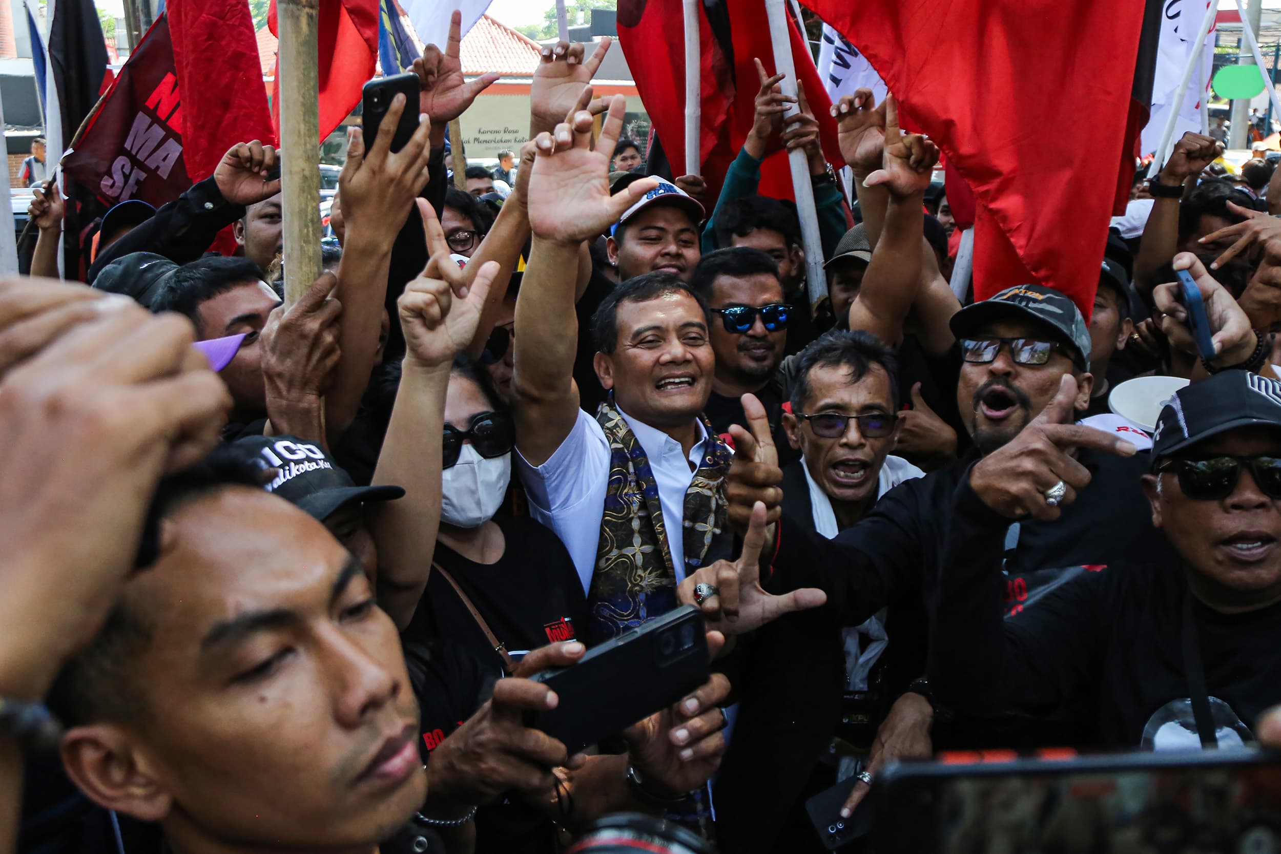 Kalimat Penutup Ahmad Luthfi di Debat Pilgub Jateng: Saya Ingin Jadi Jenderal Hoegeng, Bukan Sambo