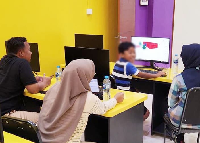 Tingkatkan Literasi Digital Anak Indonesia, Algorithmics Hadir di Empat Kota Besar