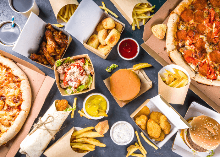 Susah Tidur? Hindari 7 Makanan Ini di Malam Hari