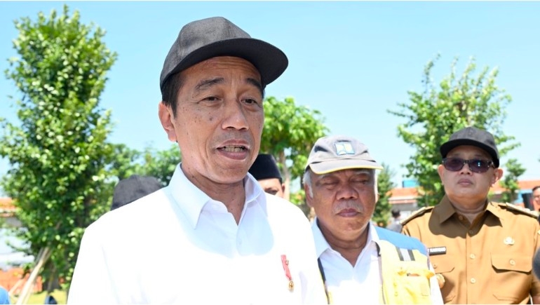 Jokowi Sampaikan Dukacita Atas Wafatnya Faisal Basri: Beliau Ekonom yang Kritis