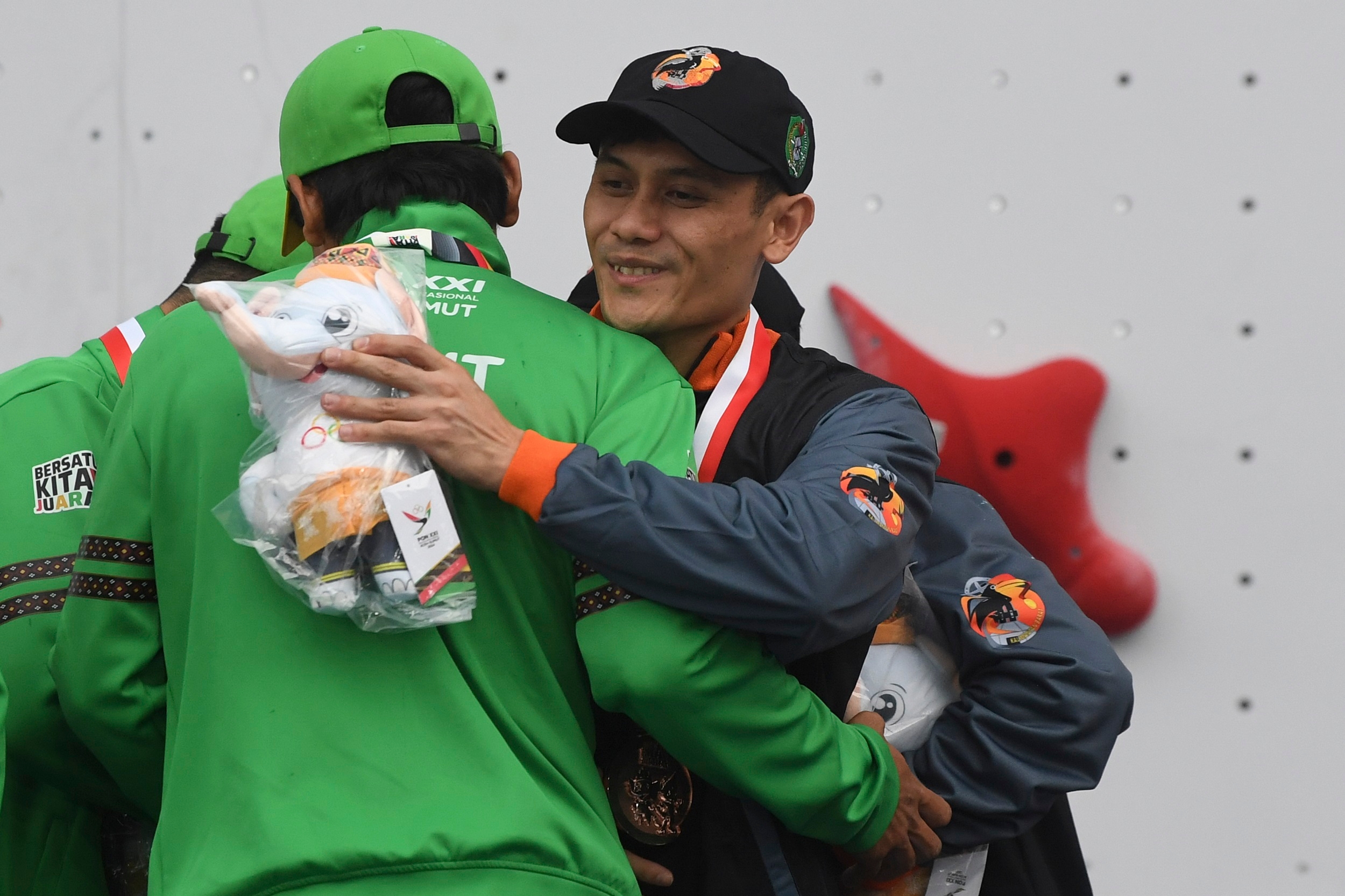 PON Aceh-Sumut: Perkuat Kalbar, Veddriq Leonardo dan Tim Tumbang di Semifinal Beregu