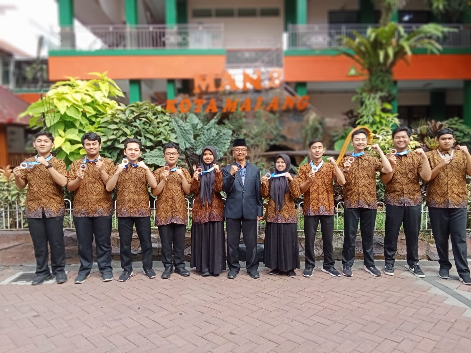 Ungguli Sekolah di Indonesia, MAN 2 Kota Malang Raih Medali Terbanyak OSN 2024
