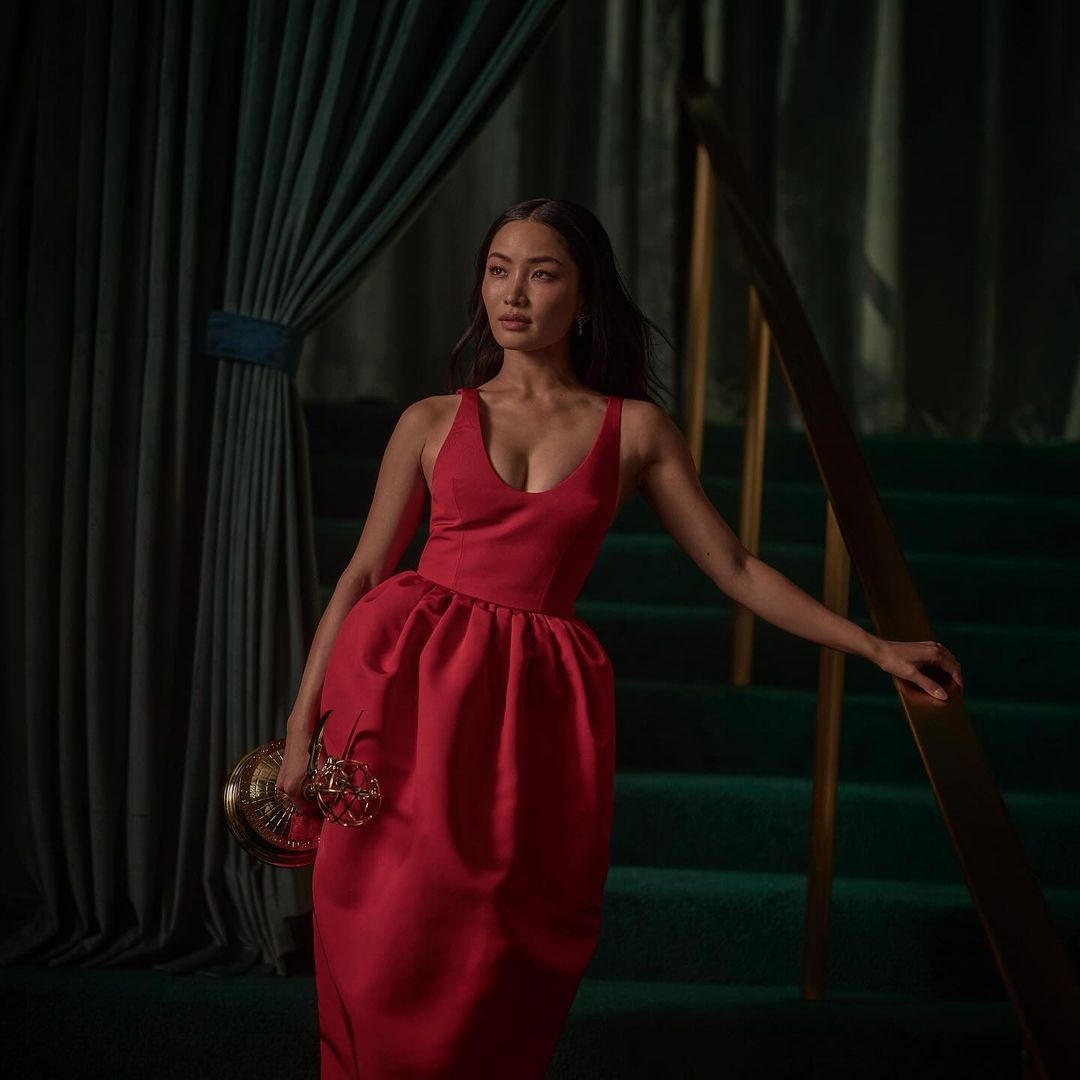 Anna Sawai Pecahkan Batasan, Jadi Perempuan Asia Pertama yang Sabet Gelar Best Actress di Emmy Awards 2024