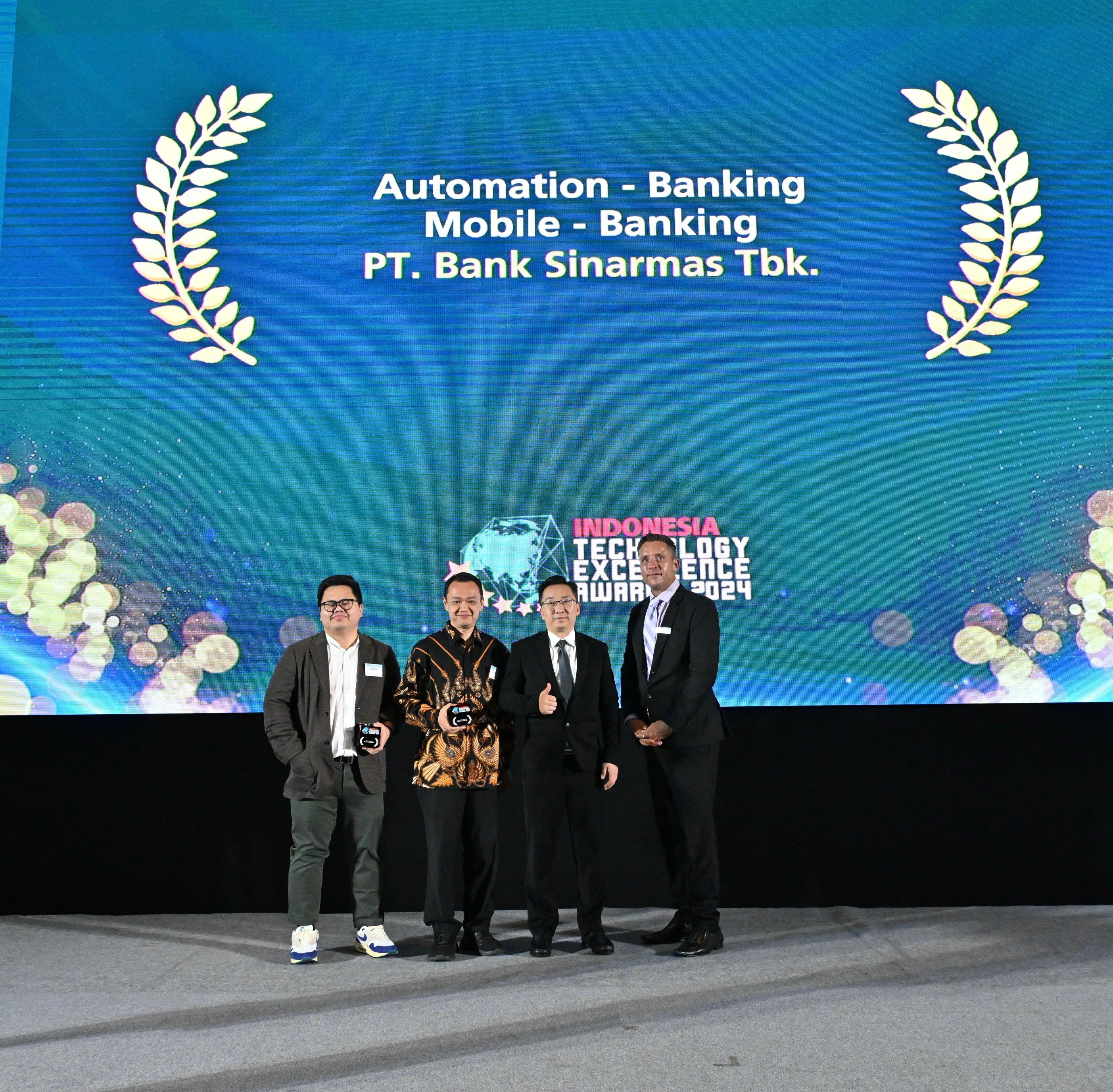 Bank Sinarmas Raih Dua Penghargaan Indonesia Technology Excellence Awards 2024