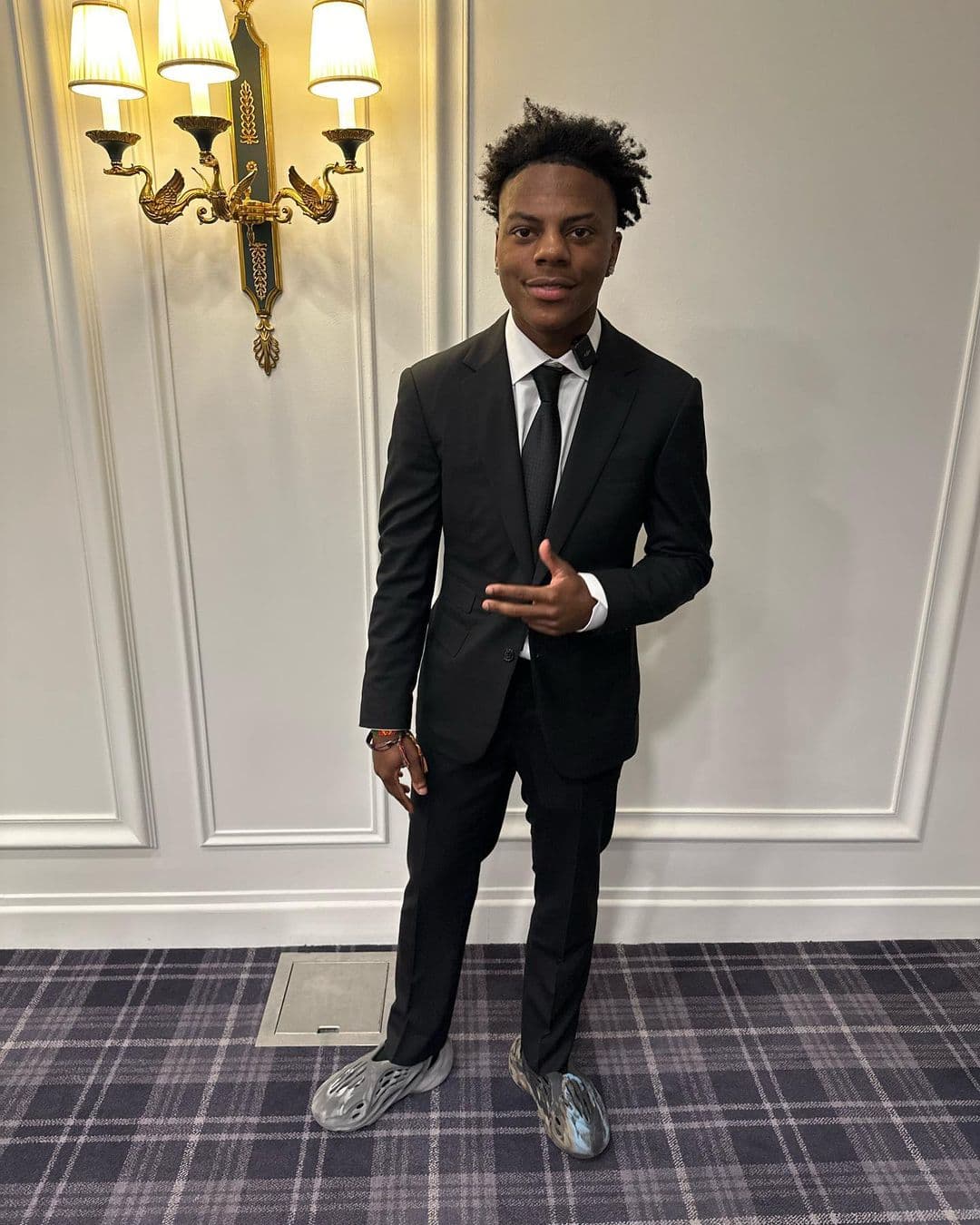 Sederet Fakta Menarik YouTuber Speed ke Kota Tua, Masuk Rumah Hantu hingga Cicipi Nasi Padang