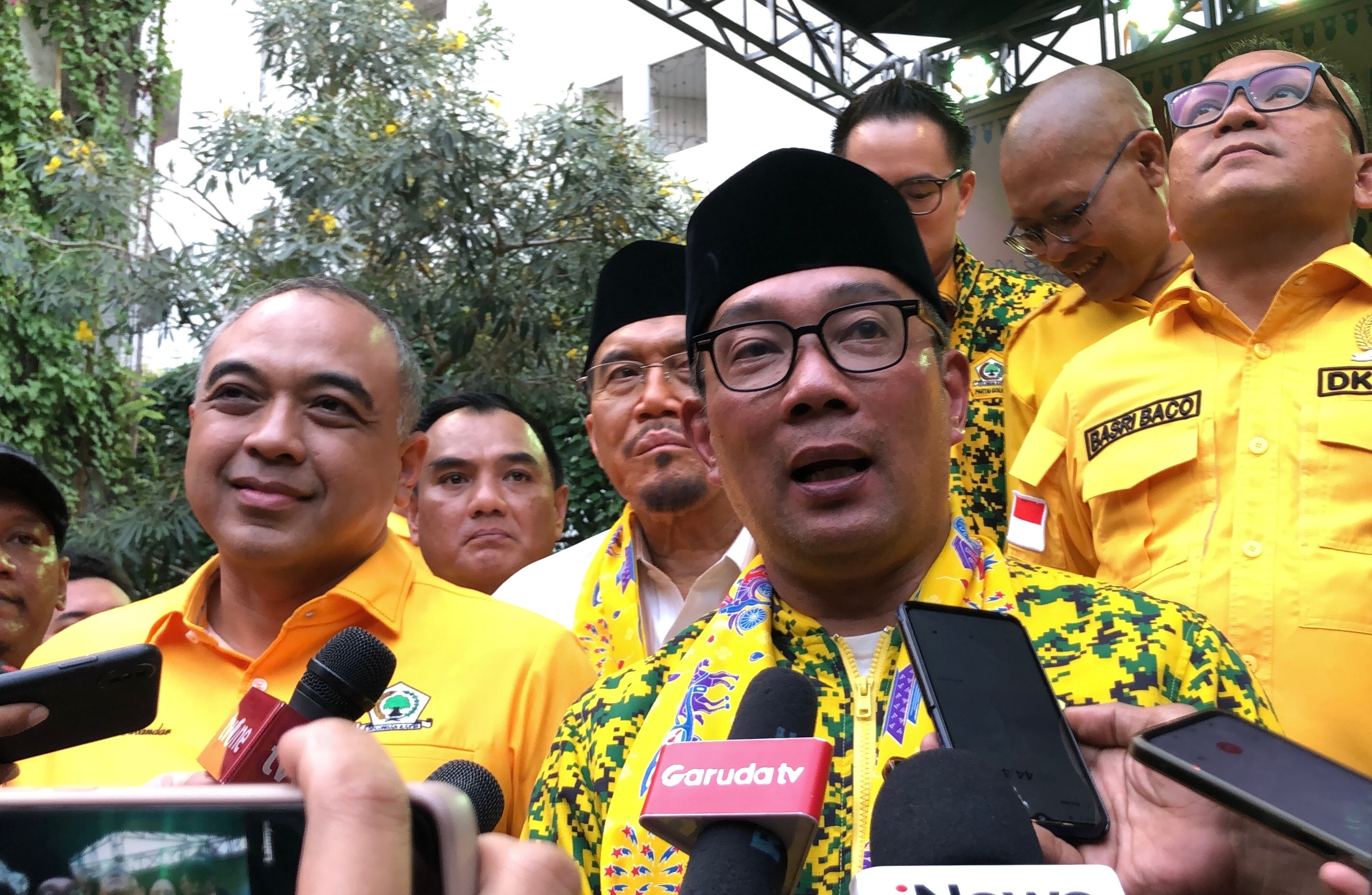 Ridwan Kamil Bikin Ciri Khas Pin Bergambar Monas: Biar Nyobolosnya Pada Tertib