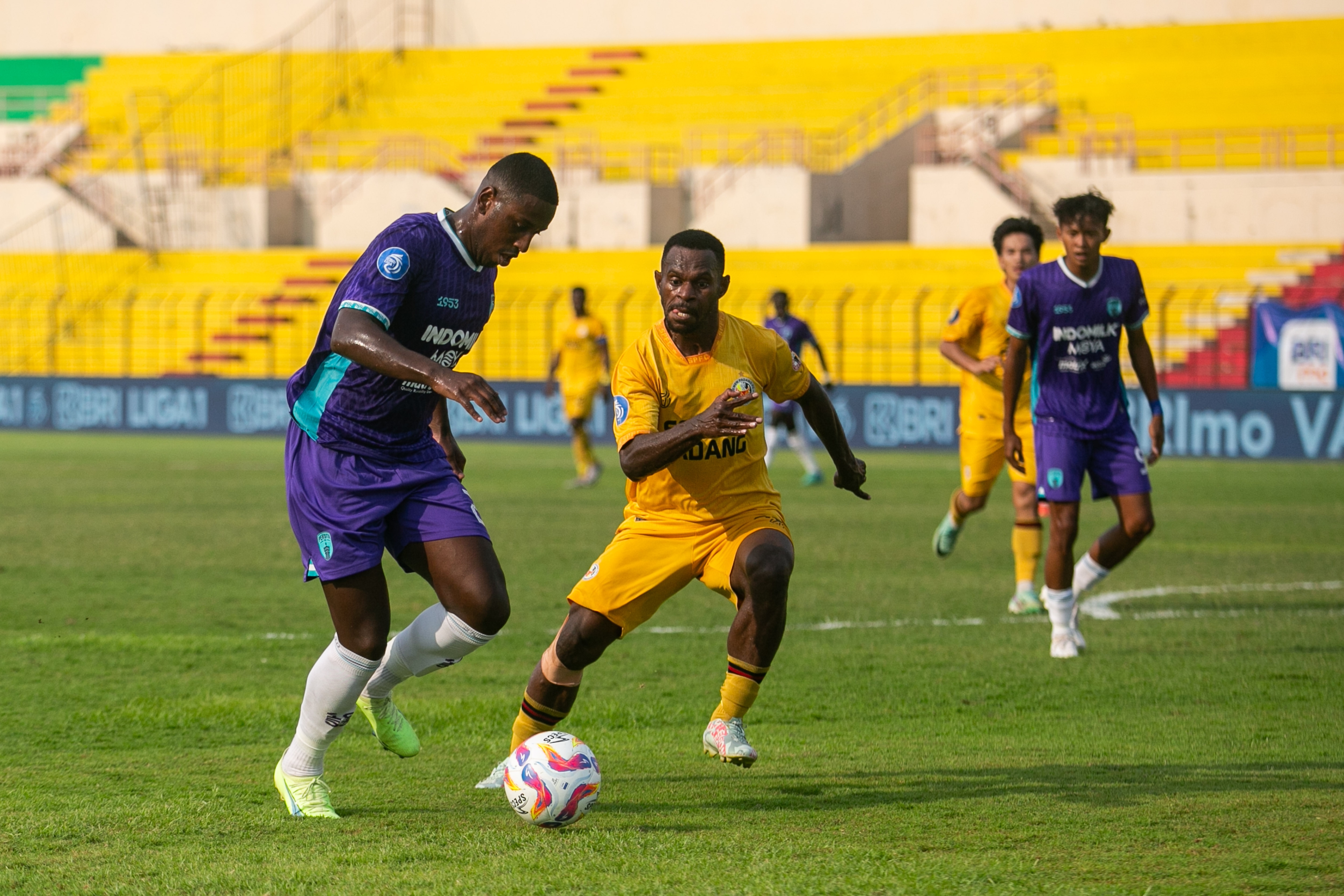 Persita Tangerang vs Semen Padang: Gol Tunggal Aji Kusuma Menangkan Pendekar Cisadane