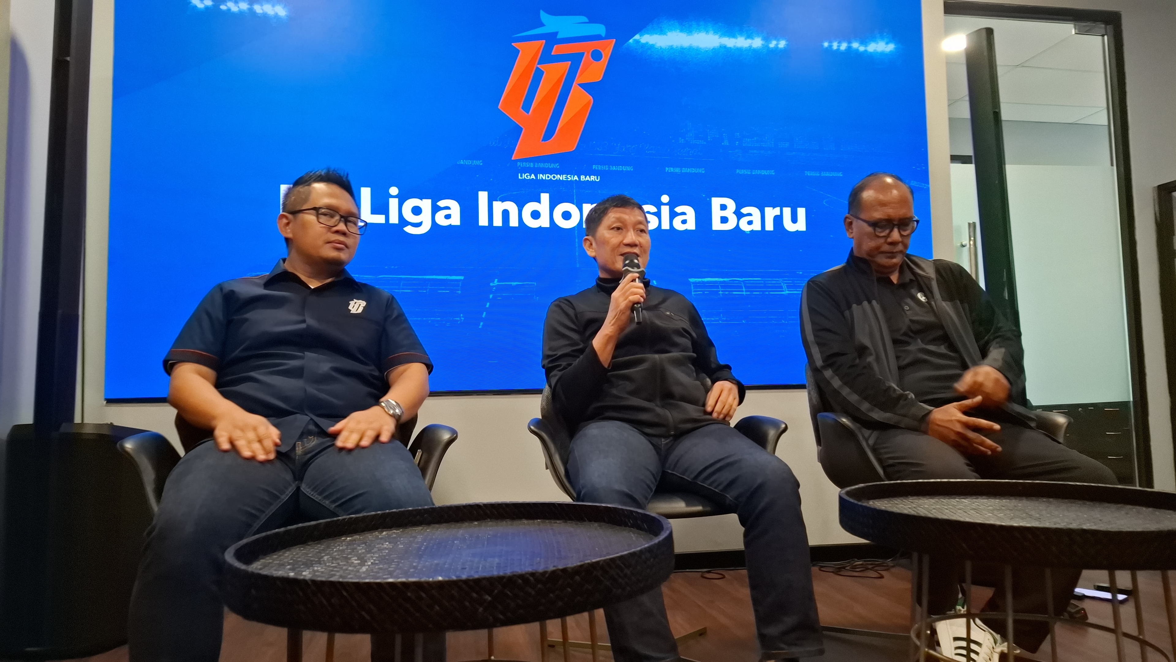 Suporter Persib Bandung Diduga Alami Pelecehan, Ferry Paulus: Saya tidak Berwenang Menjawab Itu!