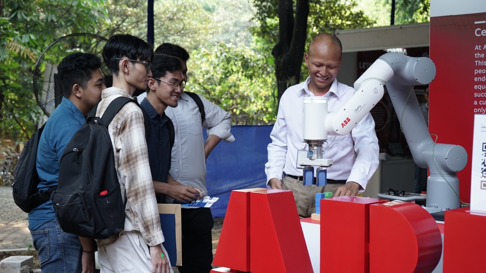 FTUI Gelar Engineering Career and Internship Fair 2024: Jembatan Mahasiswa dan Industri