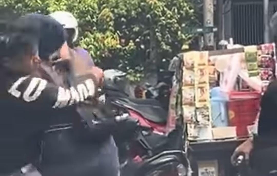 Viral! Pria Banting Pacarnya Sendiri di Kebayoran Baru, Polisi Imbau Korban Buat Laporan