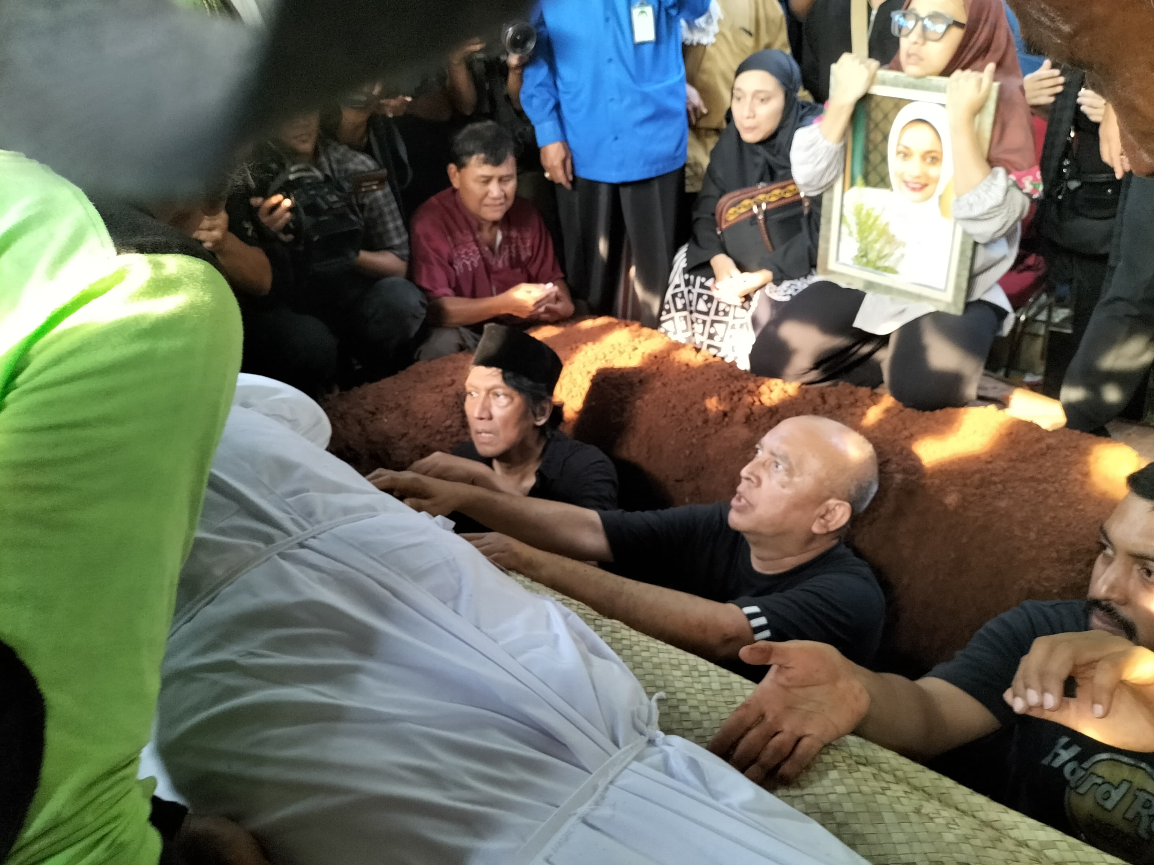 Cinta Sejati Ikang Fawzi: Istriku Tercinta, I Love You Forever!