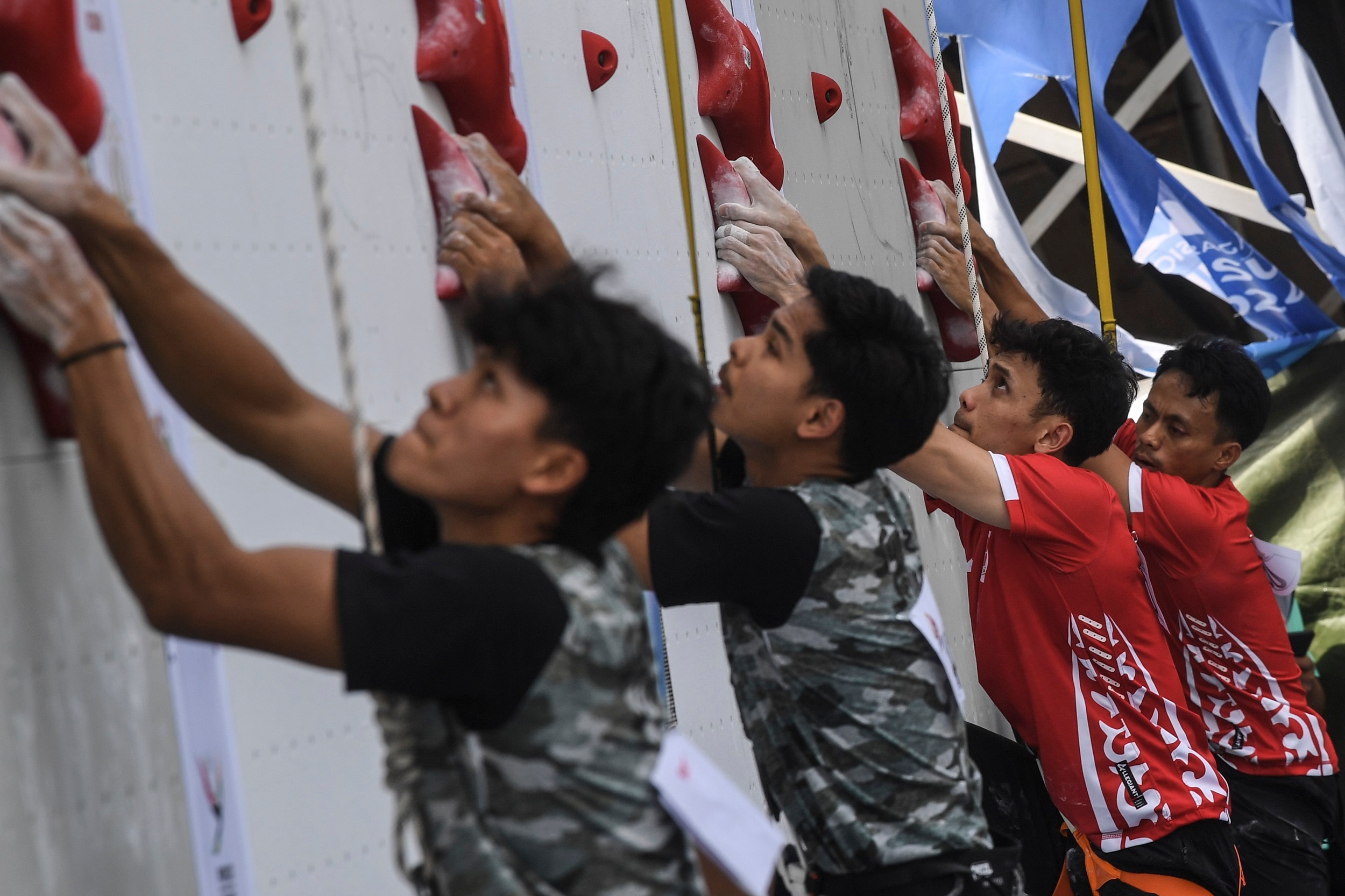 Datang Lebih Awal ke Piala Dunia, Veddriq Leonardo dan Tim Latihan Bersama Tim Korea Selatan