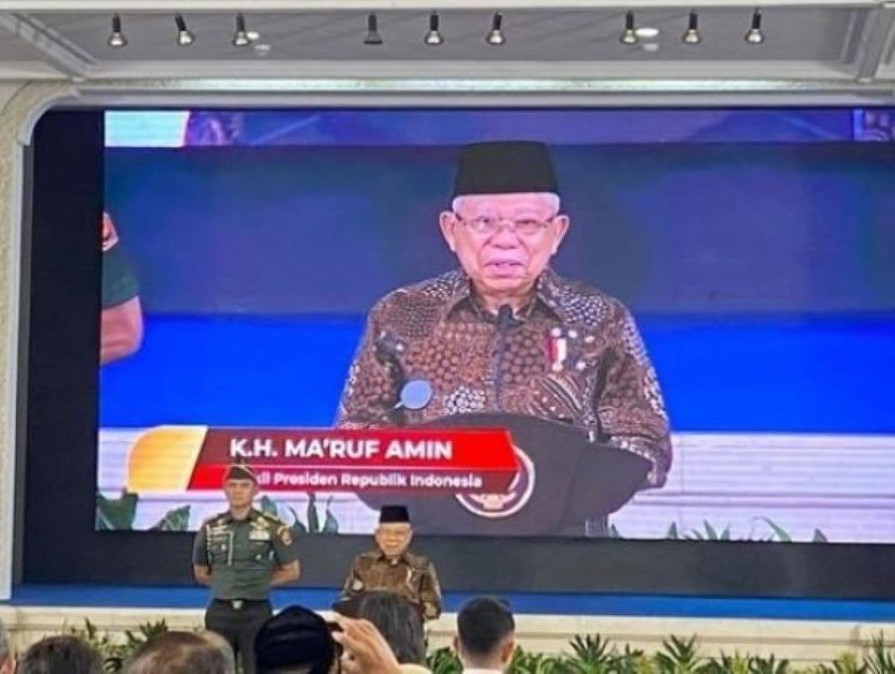 Saat Ma'ruf Amin dan Sri Mulyani Sapa Arsjad Sebagai Ketua Kadin