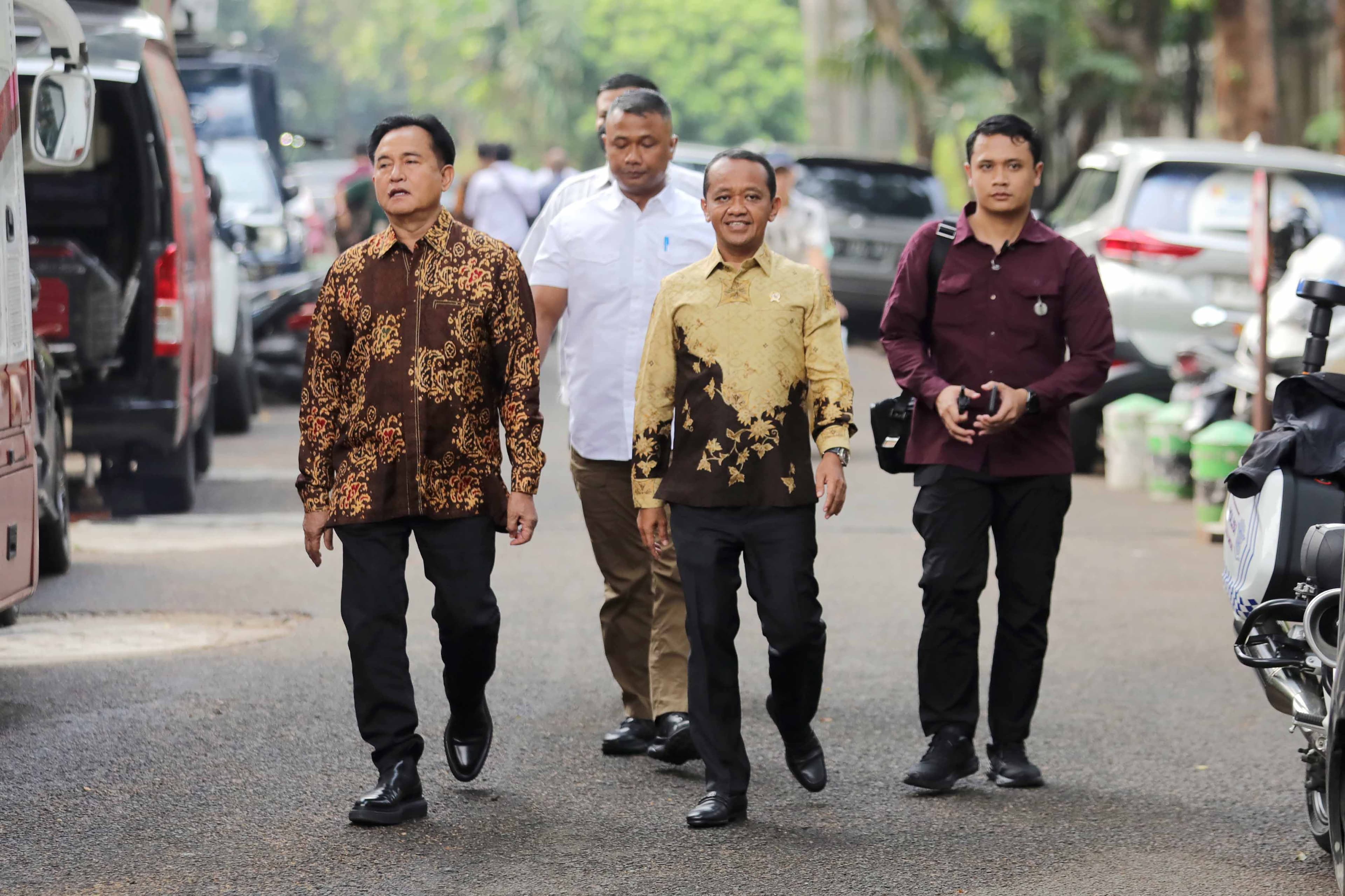 Bahlil Sebut RI Atur Pasokan dan Permintaan Bijih Nikel Agar Harga Stabil