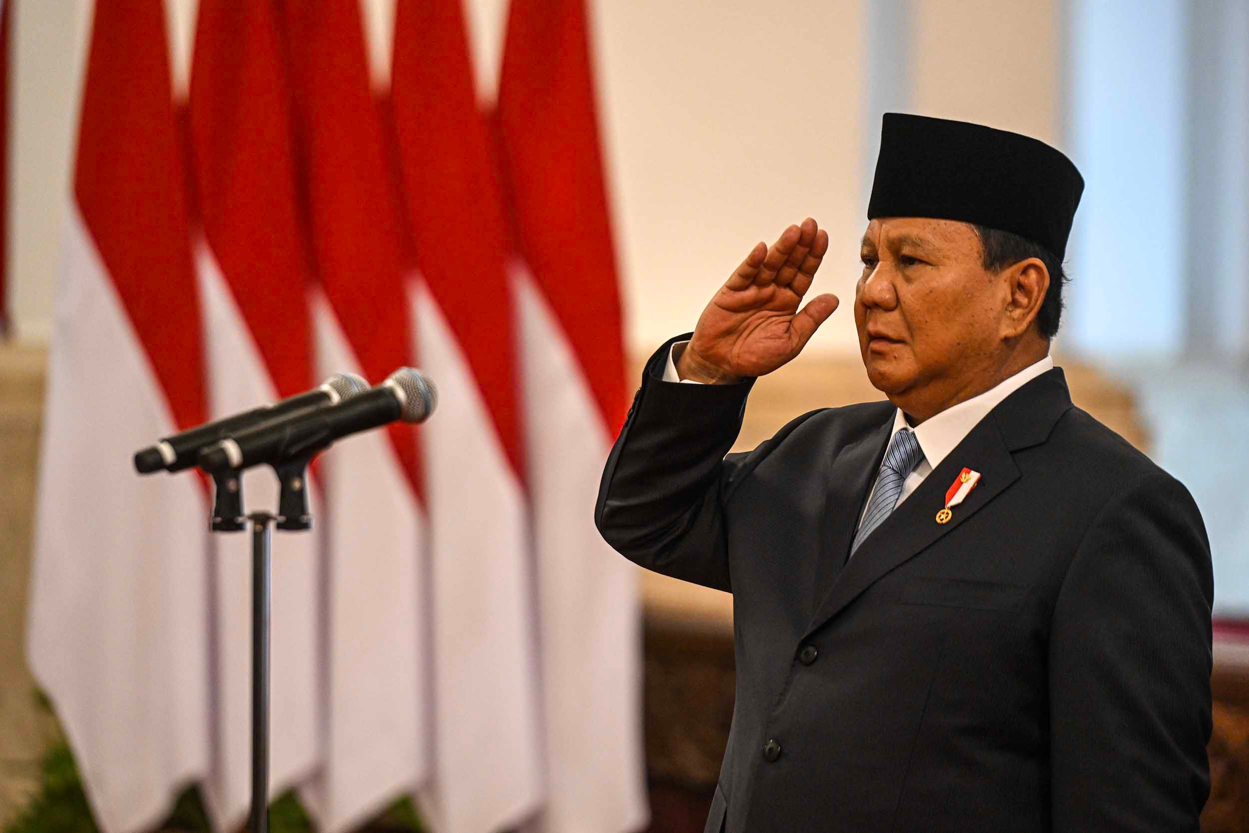 Prabowo Lantik Tujuh Penasihat Khusus Presiden, Ada Wiranto hingga Luhut