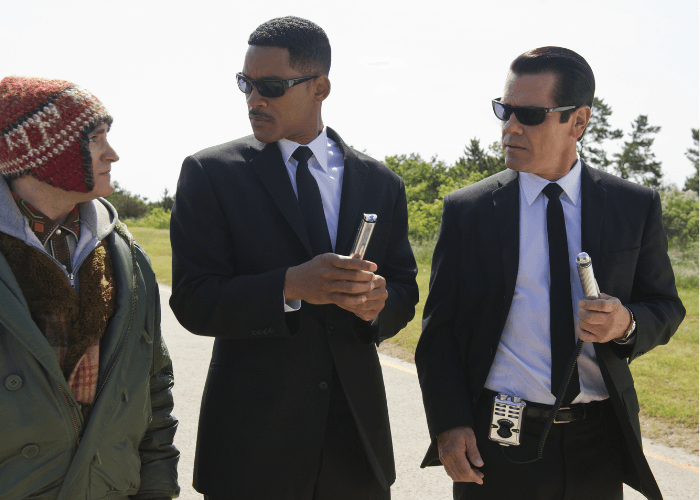 Sinopsis Film Men In Black III, Lanjutan Petualangan Agen J dan Agen K Hadapi Ancaman dari Alien!