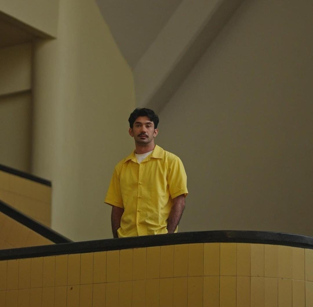 Reza Rahadian Debut Jadi Sutradara Lewat Film Pangku