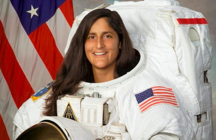 Terdampar di Luar Angkasa, Astronot Sunita Williams Beri Pesan Optimisme Saat Perayaan Diwali