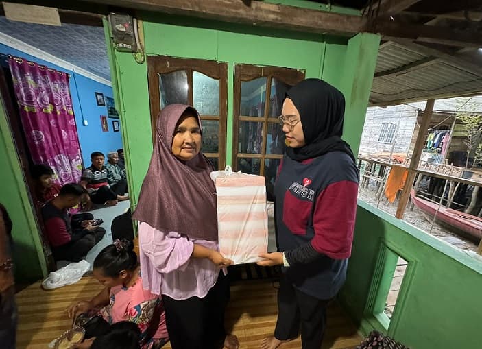 Artha Graha Peduli Salurkan Bantuan dan Pendampingan untuk Warga Rempang yang Bayinya Meninggal Akibat Infeksi