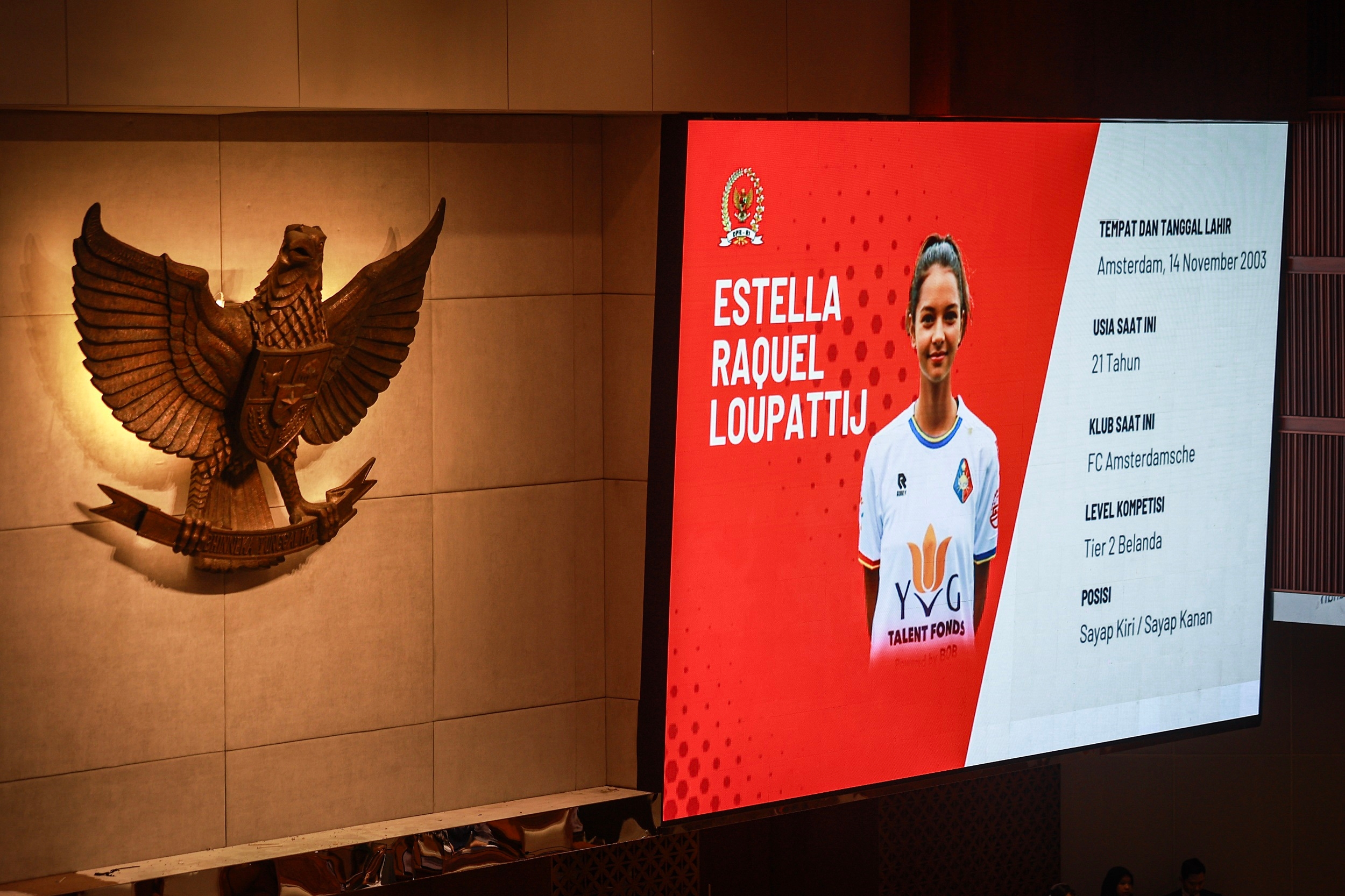 Paripurna DPR Restui Naturalisasi Kevin Diks dan Dua Pesepakbola Putri, Tinggal Tunggu Keppres