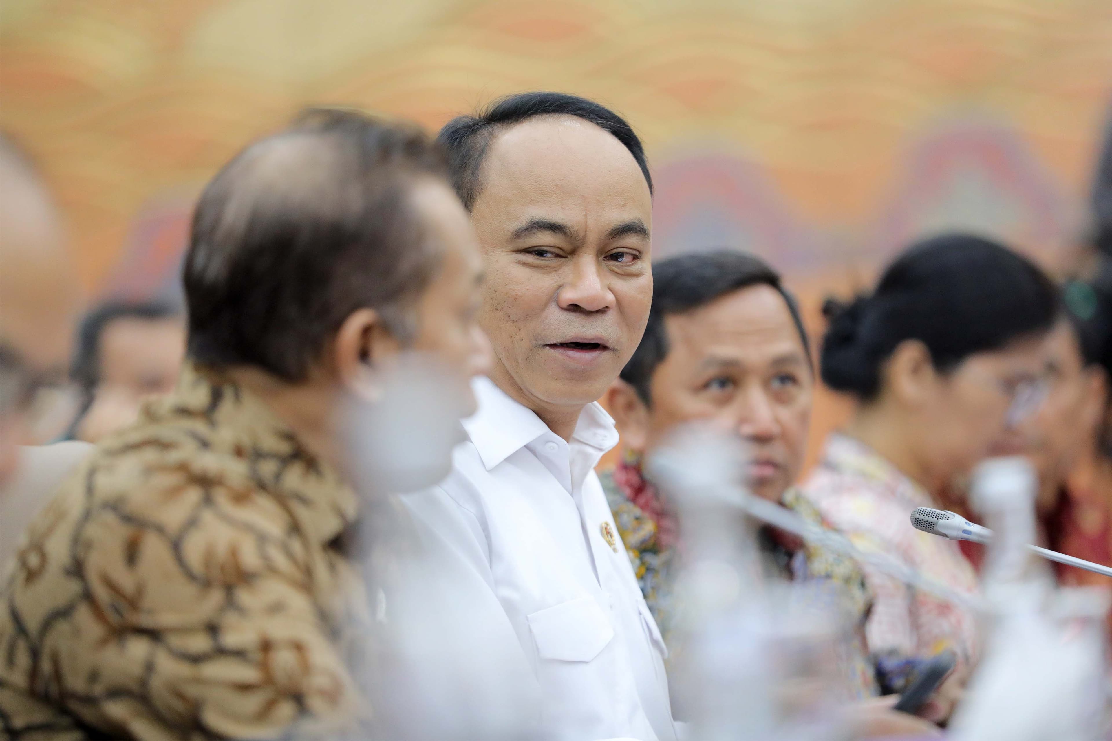 Rumah Politik Indonesia Kritik Budi Arie Terkait Kasus Perlindungan Situs Judi Online di Kementerian Komdigi