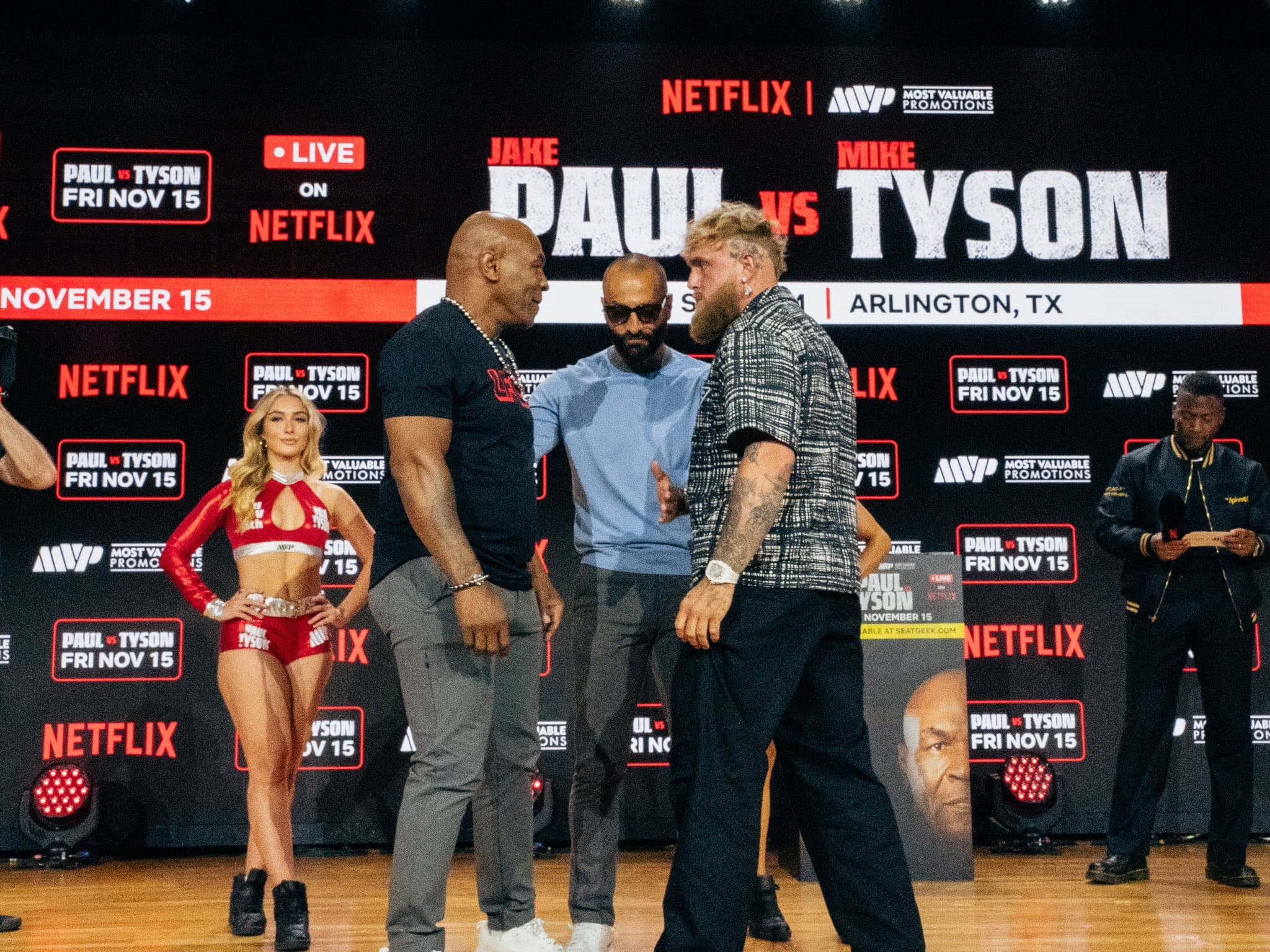 Tinju Dunia Pekan Ini: Mike Tyson vs Jake Paul, Tarung Sungguhan atau Koreografi tanpa Arti?