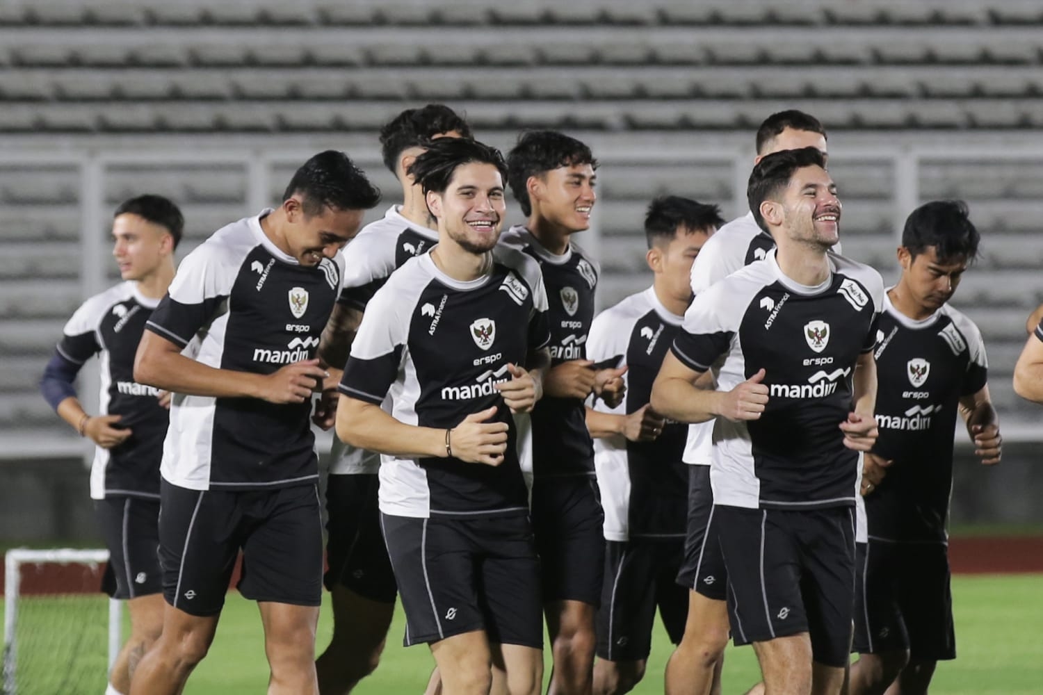 Ada Kevin Diks, Timnas Indonesia Latihan Perdana dengan Skuad Lengkap Jelang Lawan Jepang