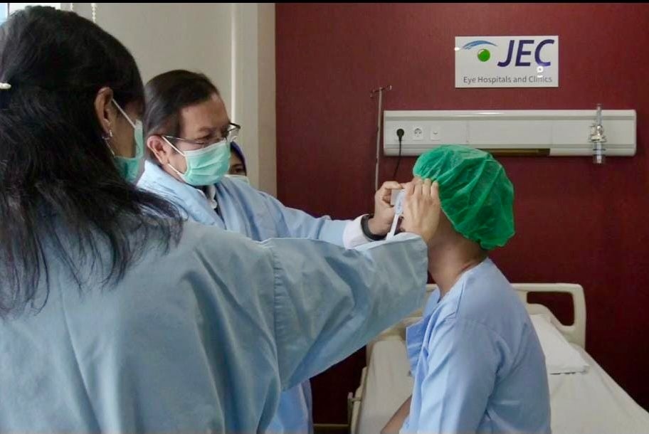 JEC Lanjutkan Aksi Sosial Operasi Mata Juling