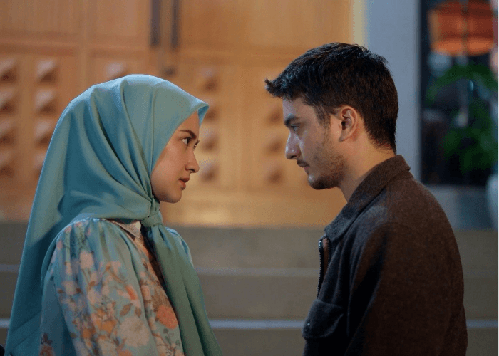 Sinopsis Film Pantaskah Aku Berhijab Tayang 21 November 2024, Perjuangan Seorang Wanita yang Mencari Jati Diri!