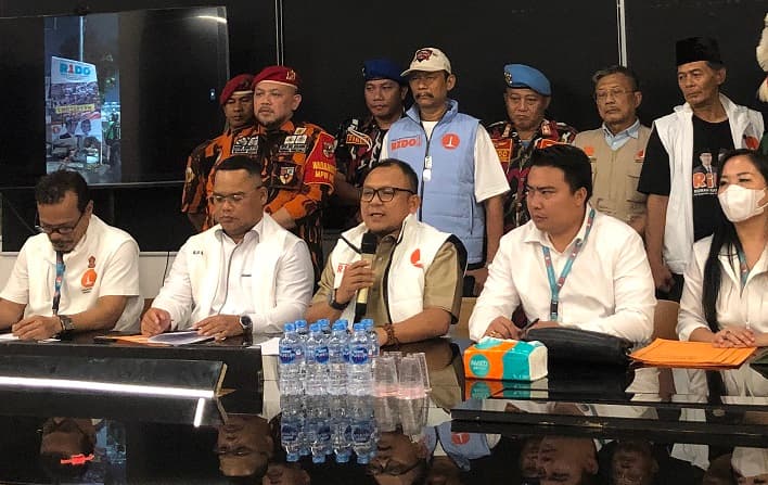 Banyak APK Dirusak, Timses Rido Instruksikan Ormas dan Relawan Patroli Setiap Hari