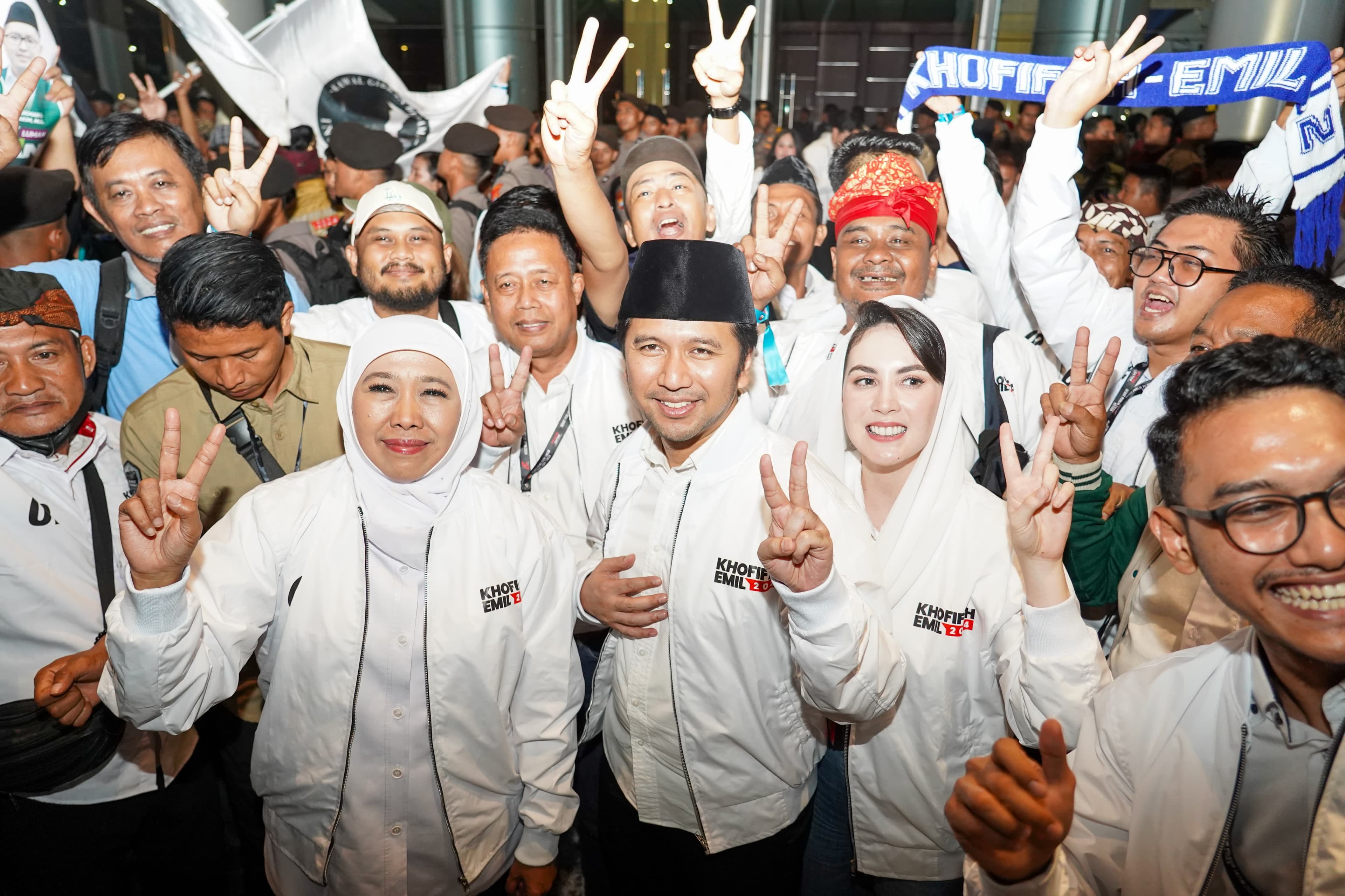 Elektabilitas Khofifah-Emil Unggul, Pengamat: Selisih Sangat Jauh dari Risma-Gus Hans