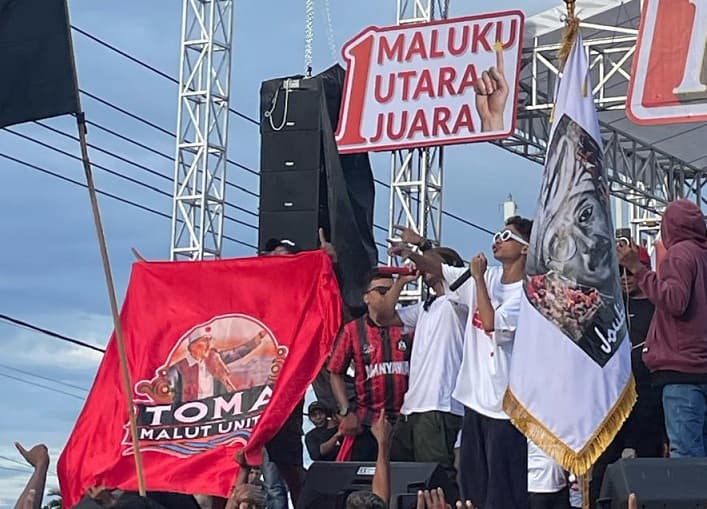 Langit Kie Raha Jadi Saksi Pasangan HAS dan Rakyat Bertekad Selamatkan Maluku Utara