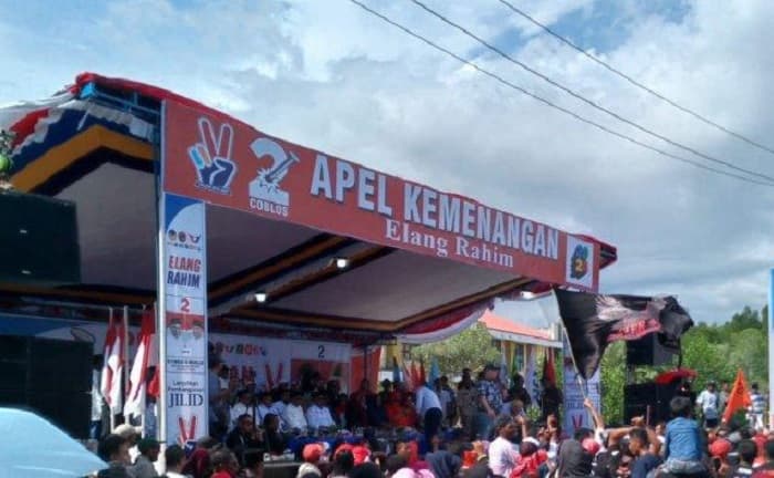 Komitmen Lanjutkan Pembangunan Halmahera Tengah, Apel Kemenangan Elang-Rahim Pikat Ribuan Hati Warga