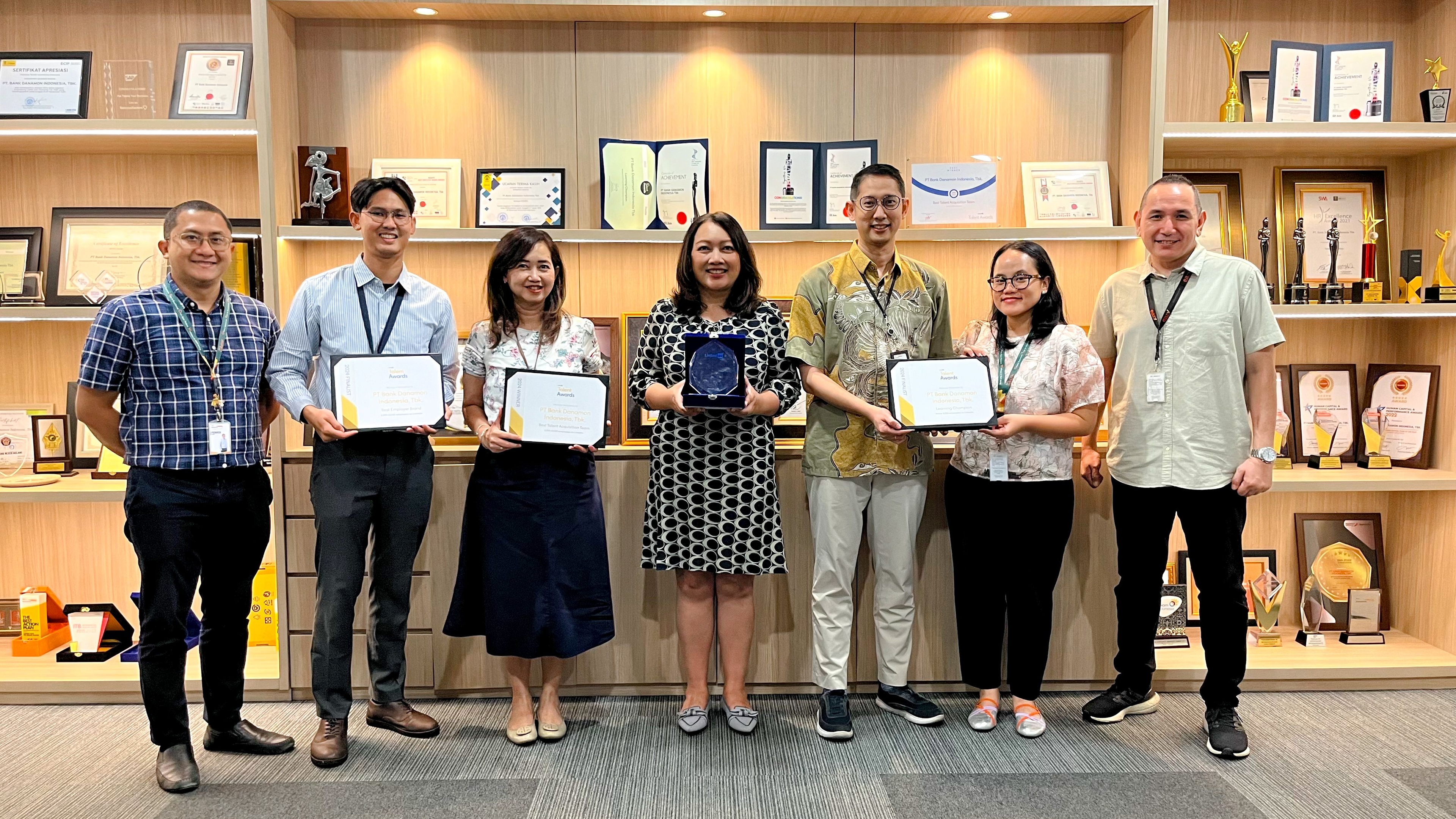 Danamon Sabet Penghargaan pada ajang LinkedIn Talent Awards Indonesia 2024