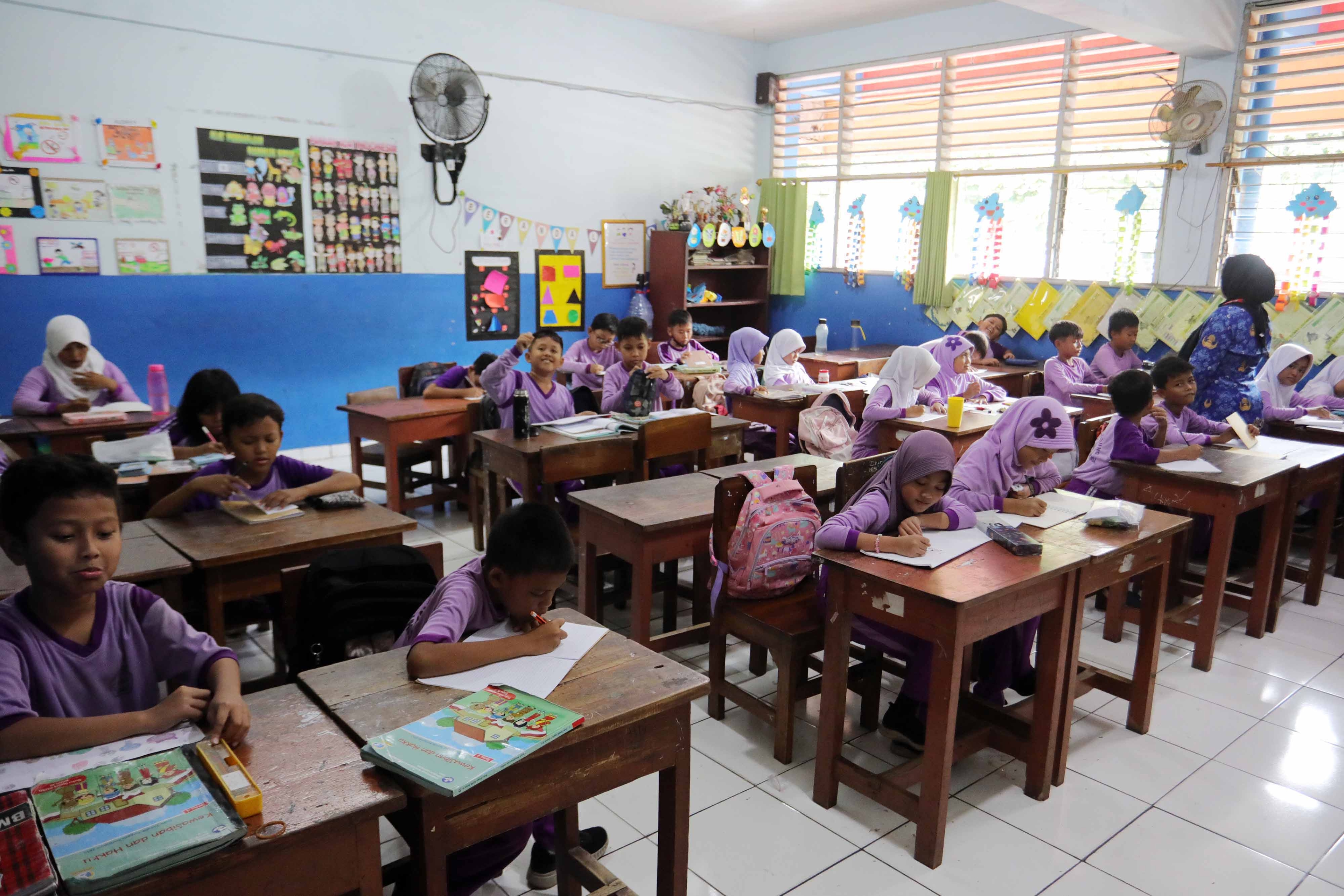 Sekolah Gratis di Jakarta Harus Tepat Sasaran, DPRD Minta Pemprov Perketat Pengawasan