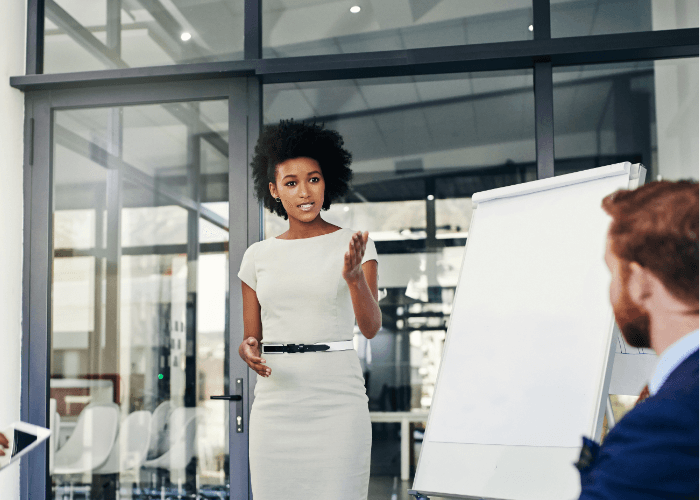 Paling Dicari! Ini 6 Bahasa Tubuh yang Bikin Kesan Pertama Tak Terlupakan Menurut Psikolog