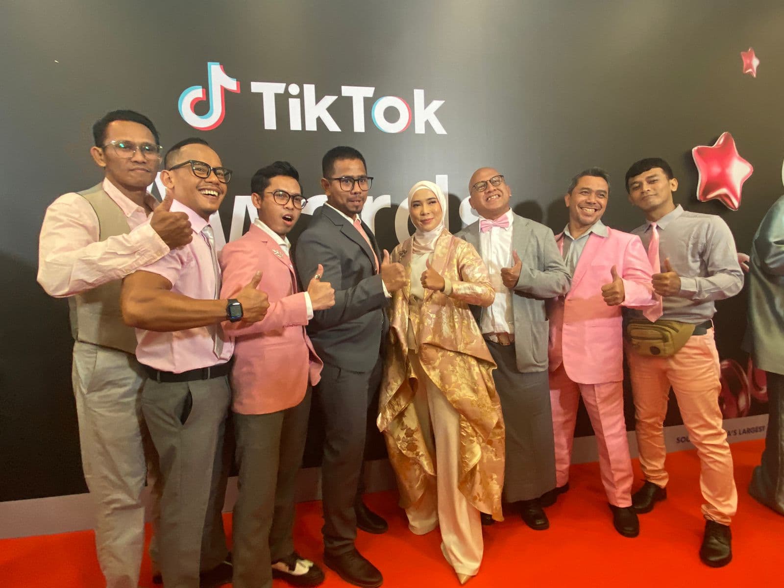 Fitri Tropica Hadir Jadi Pembaca Nominasi di TikTok Awards Bareng Grup Bachyper