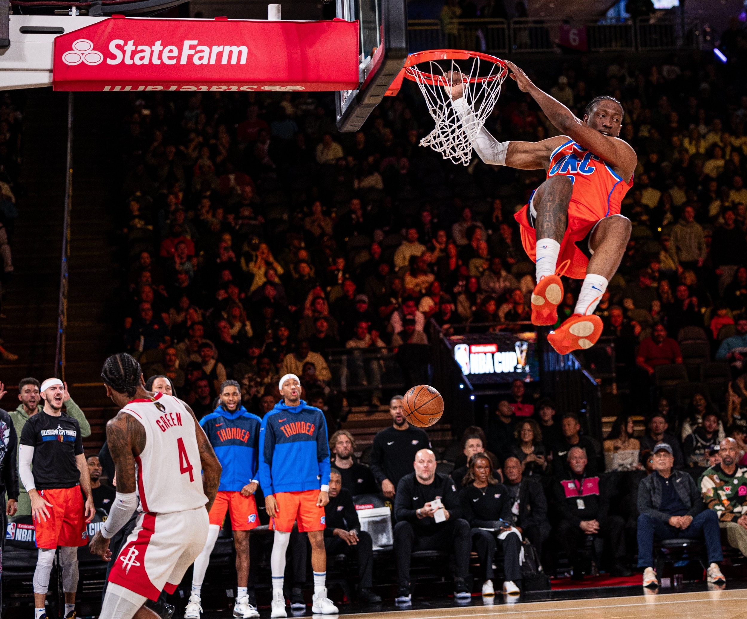 Piala NBA: Singkirkan Houston Rockets, Oklahoma City Thunder Tantang Milwaukee Bucks di Final