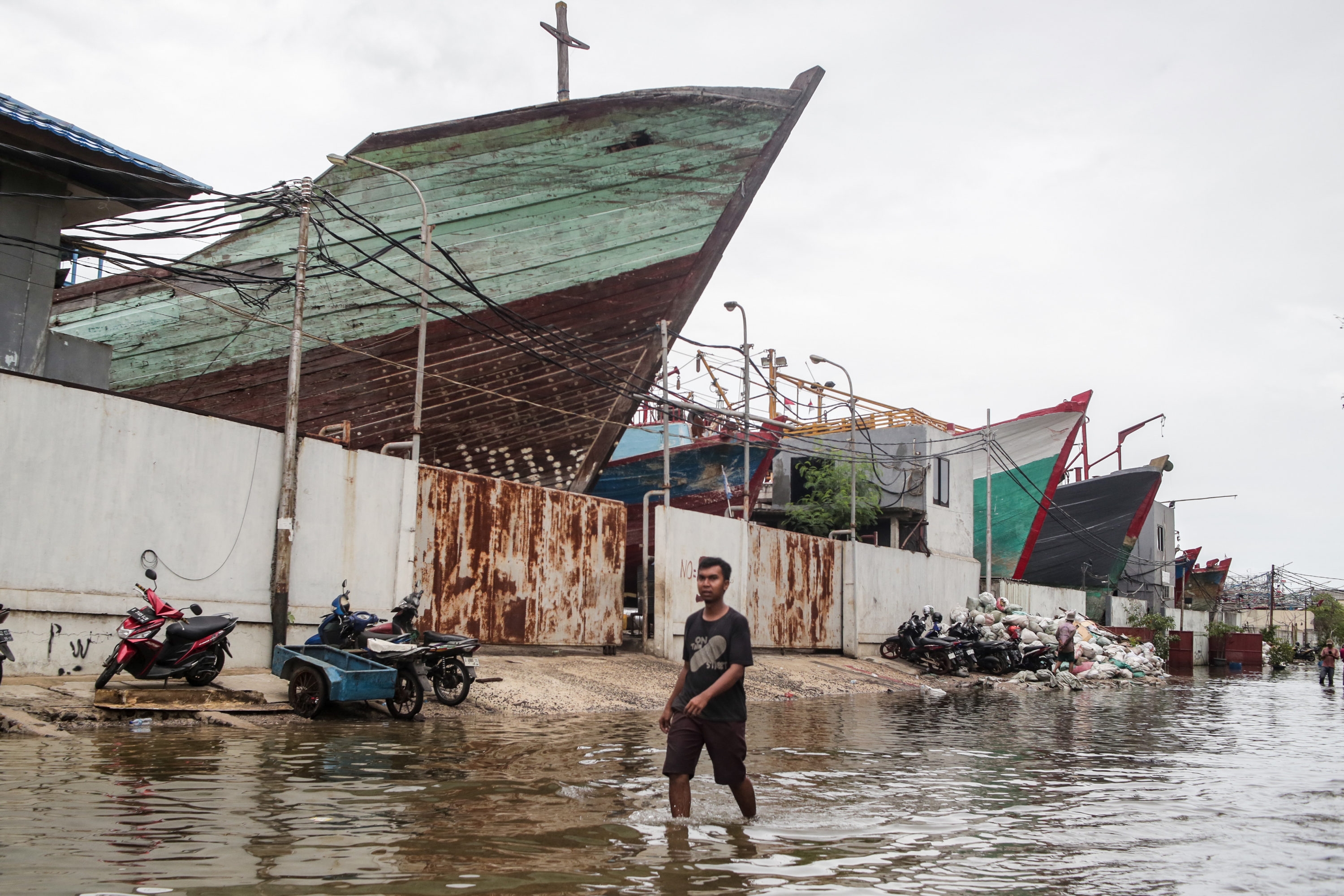 Jakarta Utara Kembali Digenangi Banjir Rob Hari Ini, 5 RT Terdampak