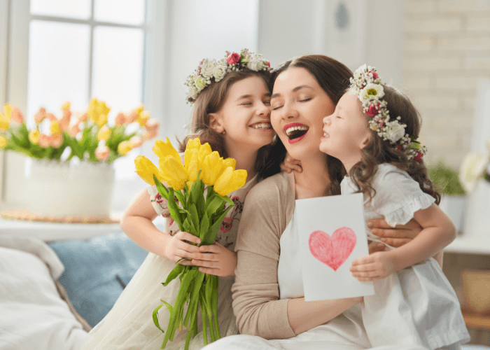 Hukum Merayakan Hari Ibu dalam Islam: Bolehkah atau Termasuk Bid’ah?