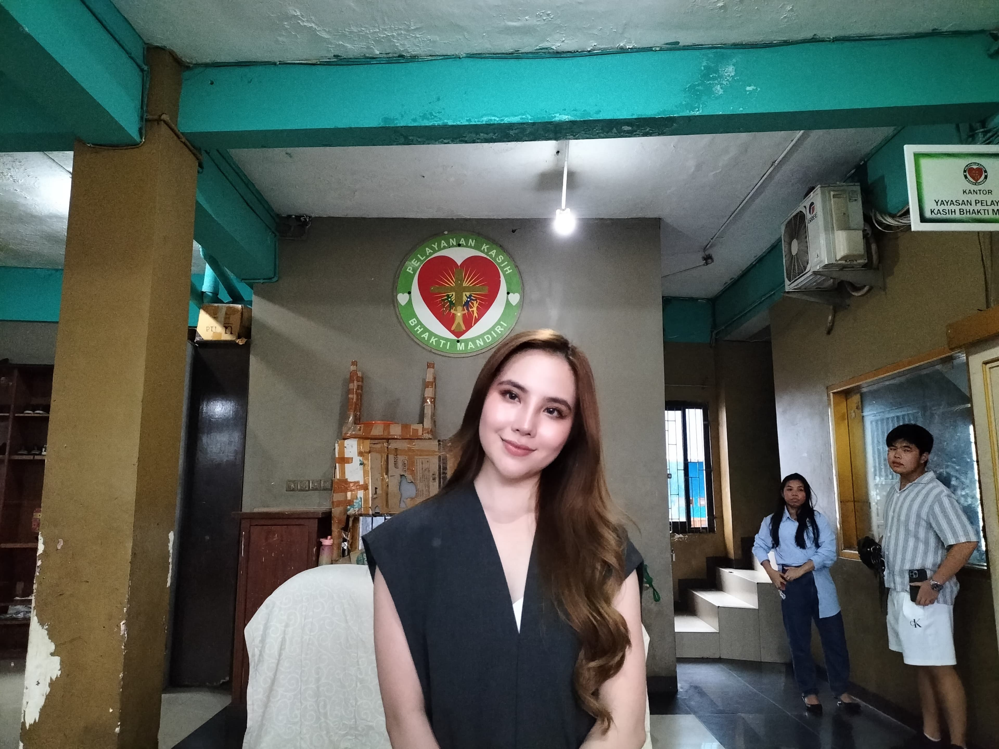 Bersyukur, Agatha Chelsea Rayakan Ultah ke-23 Bersama Anak-anak Panti Asuhan