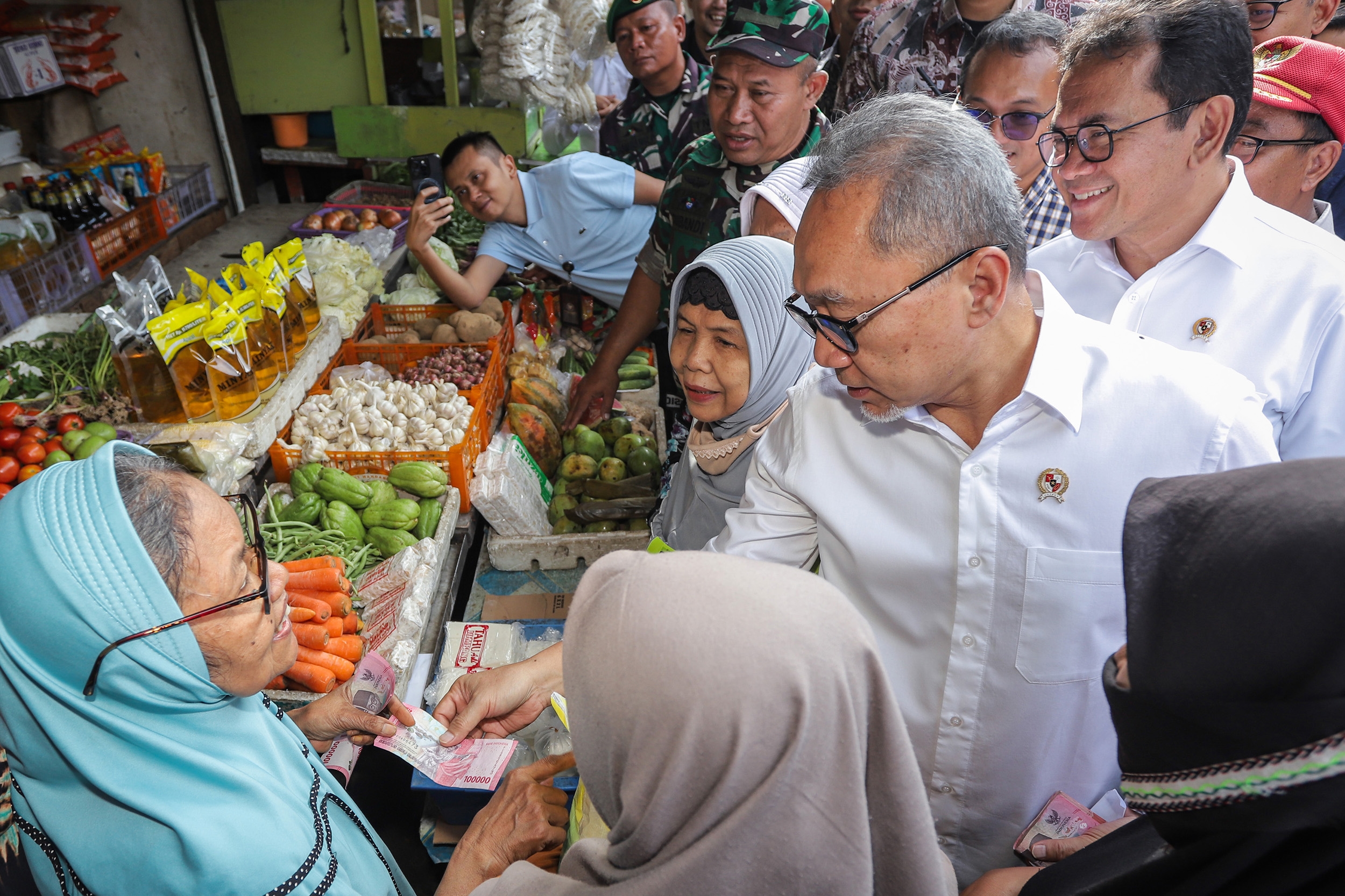 Menko Zulhas: Harga Pangan Stabil Jelang Ramadan dan Idulfitri 1446 H