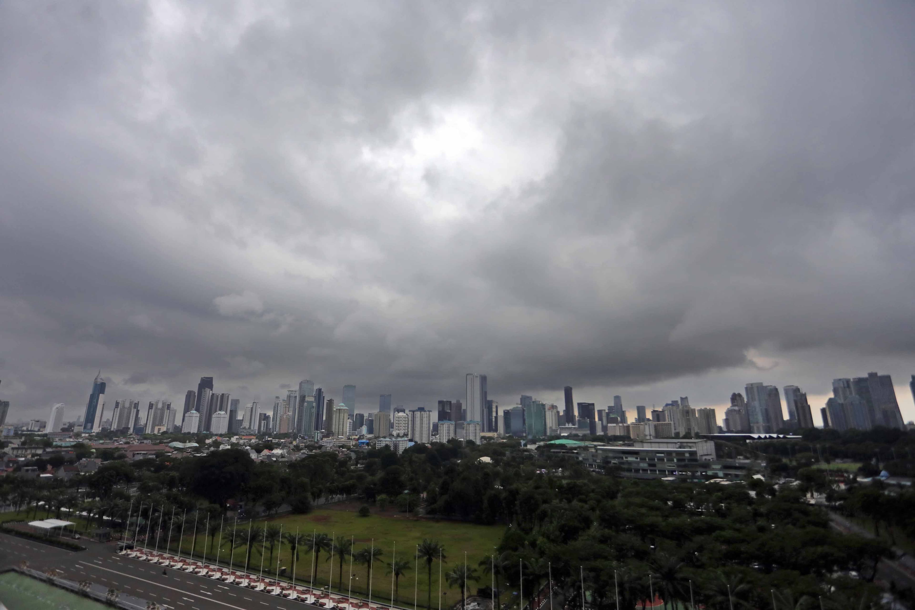 BMKG Terus Pantau Siklon Tropis? Cek Penjelasan Fenomena Cuaca di Indonesia Ini