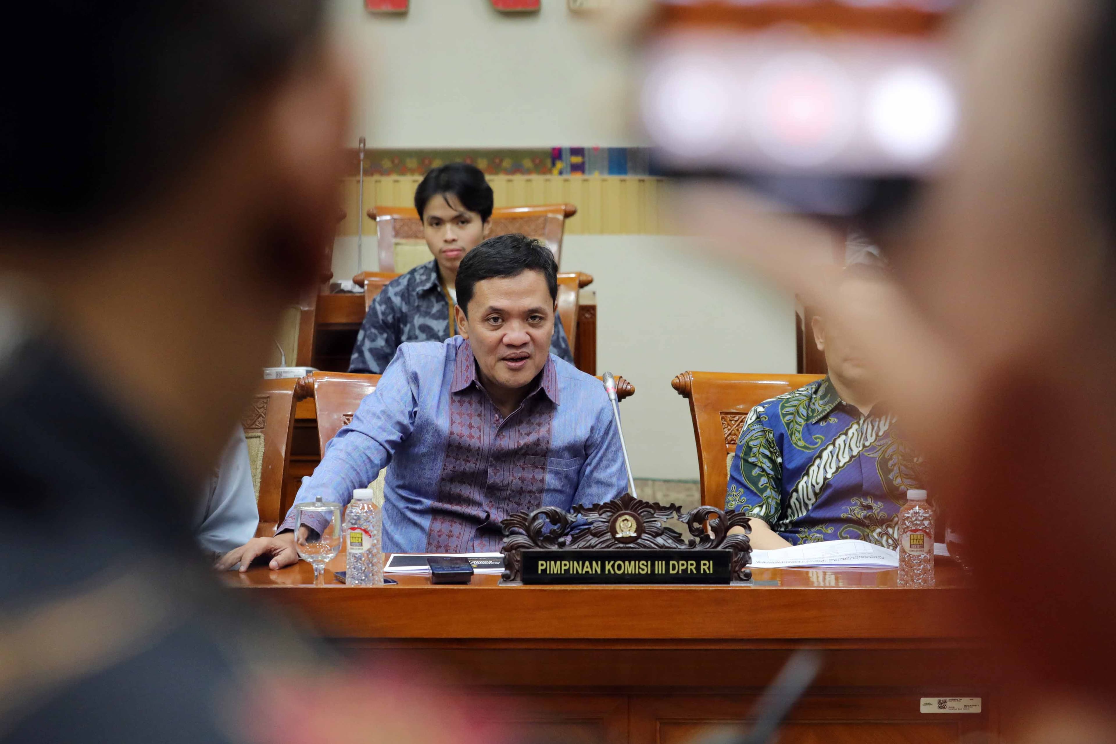 Ada Mafia Tanah di Balik Pembongkaran Hotel Purajaya Batam, DPR Dorong Bentuk Panja Pengawasan