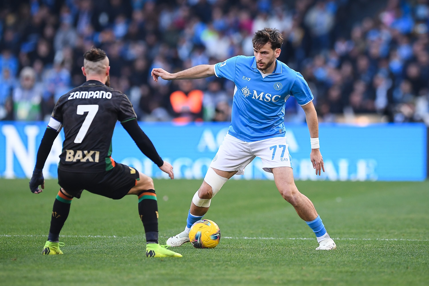 Bursa Transfer: Liverpool Incar Khvicha Kvaratskhelia, Napoli Ingin 'Barter' Chiesa