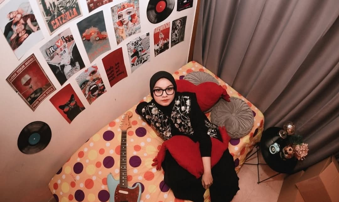 Salma Salsabil Resmi Dilamar Sang Kekasih, Dimansyah Laitupa