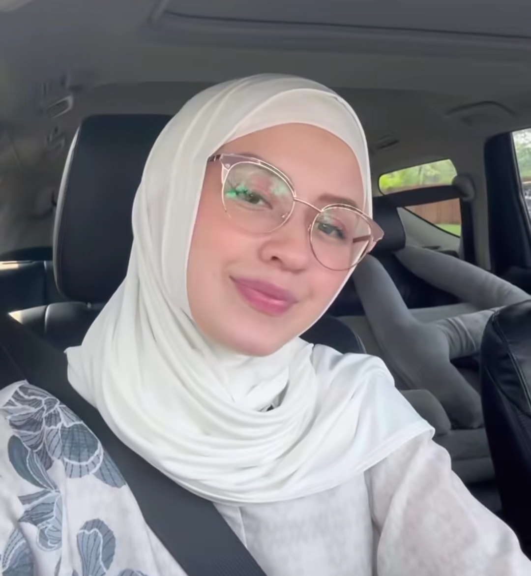 Cerai dari Edward Akbar, Kimberly Ryder Rajin Ikut Kajian hingga Ingin Berhijab