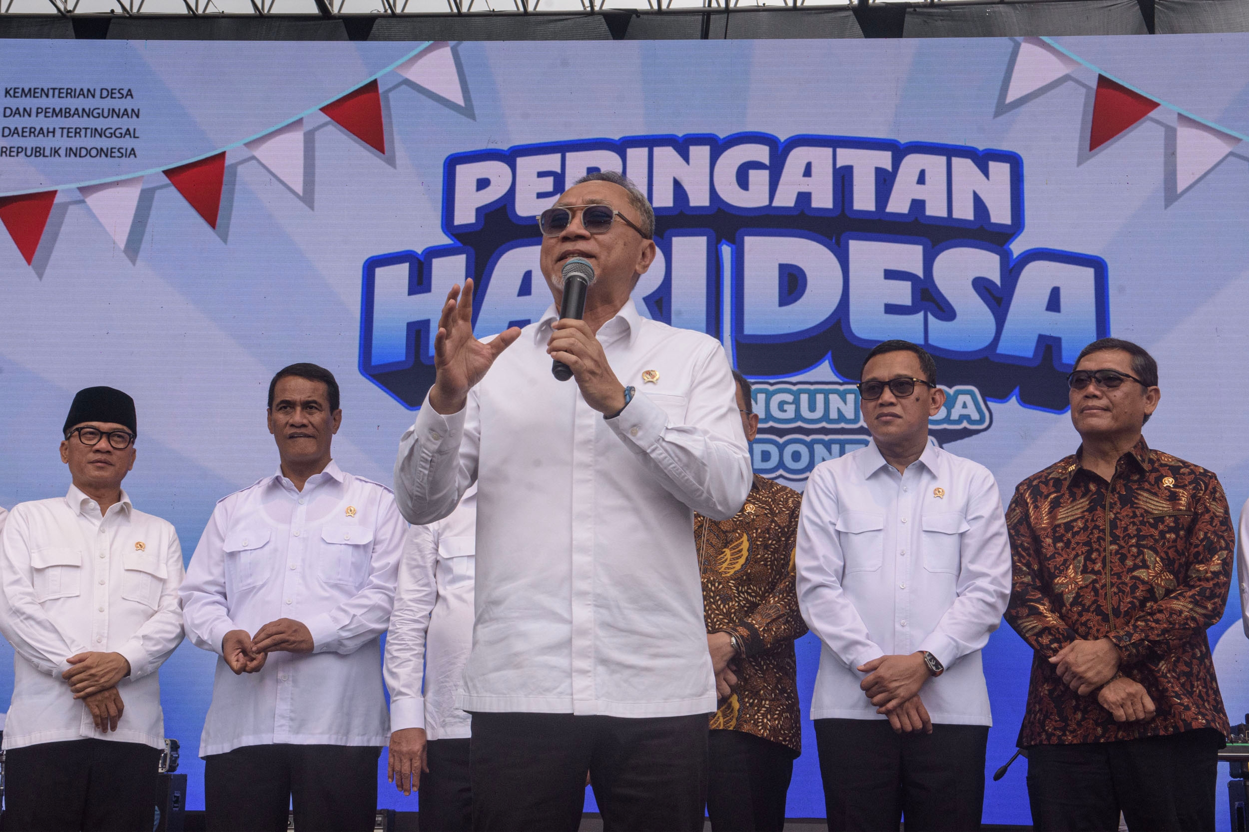 Pahami Kegelisahan Anak Muda, Zulhas Sebut Seruan KaburAjaDulu Harus Disikapi dengan Bijak