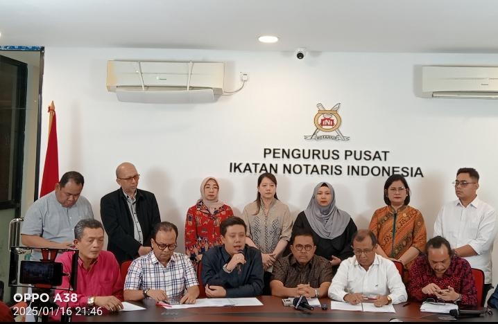 Ikatan Notaris Indonesia Menganggap Telah Dibegal Oleh Kementerian Hukum