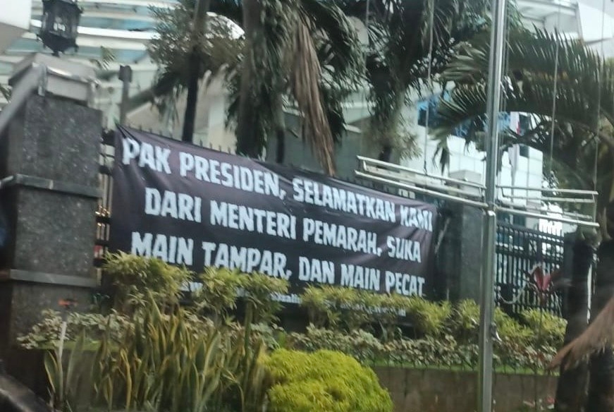 Ratusan Pegawai Kemendikti Gelar Demo, Pimpinan DPR Bakal Pantau dan Evaluasi